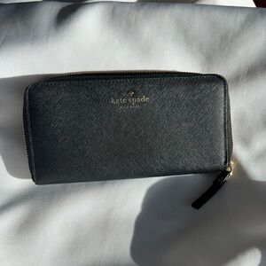 Kate Spade Black Wallet.
